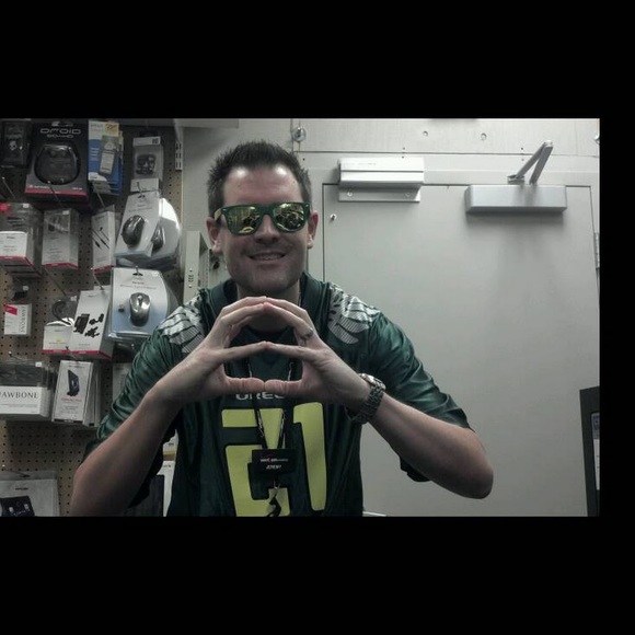 Meet your Posher, Jeremy - Picture 1 of 1